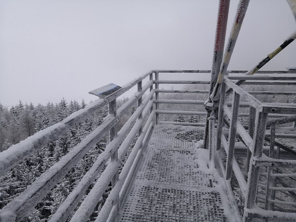 Rozhledna Na Vartě: Widoki na Ziemię Kłodzką i czeską