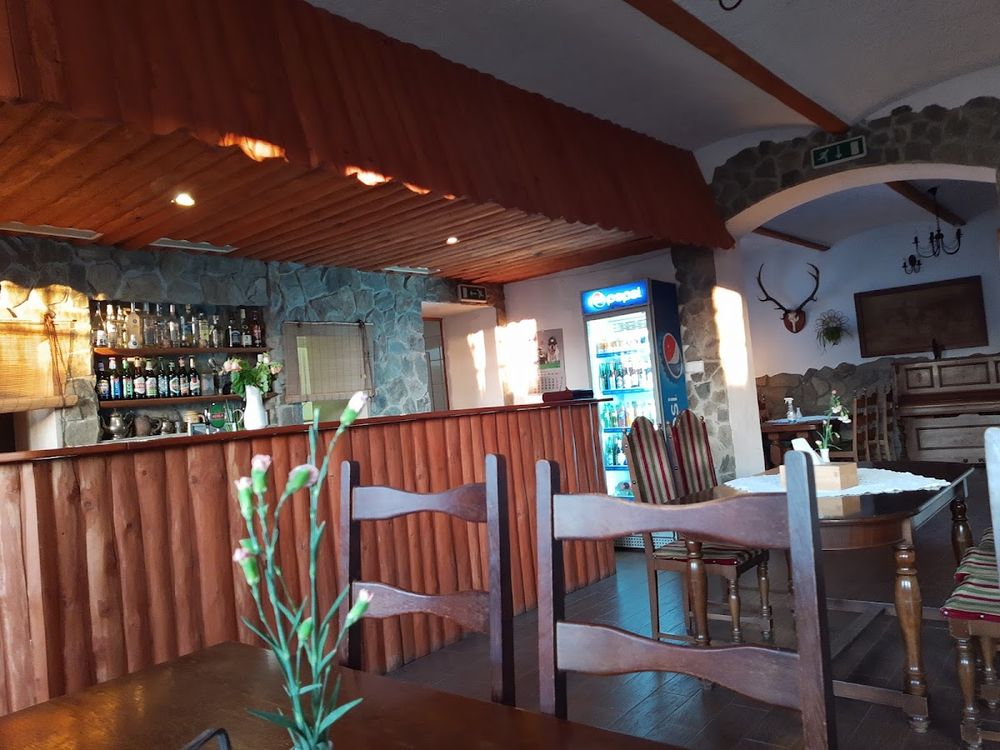 Bar w zajeździe.