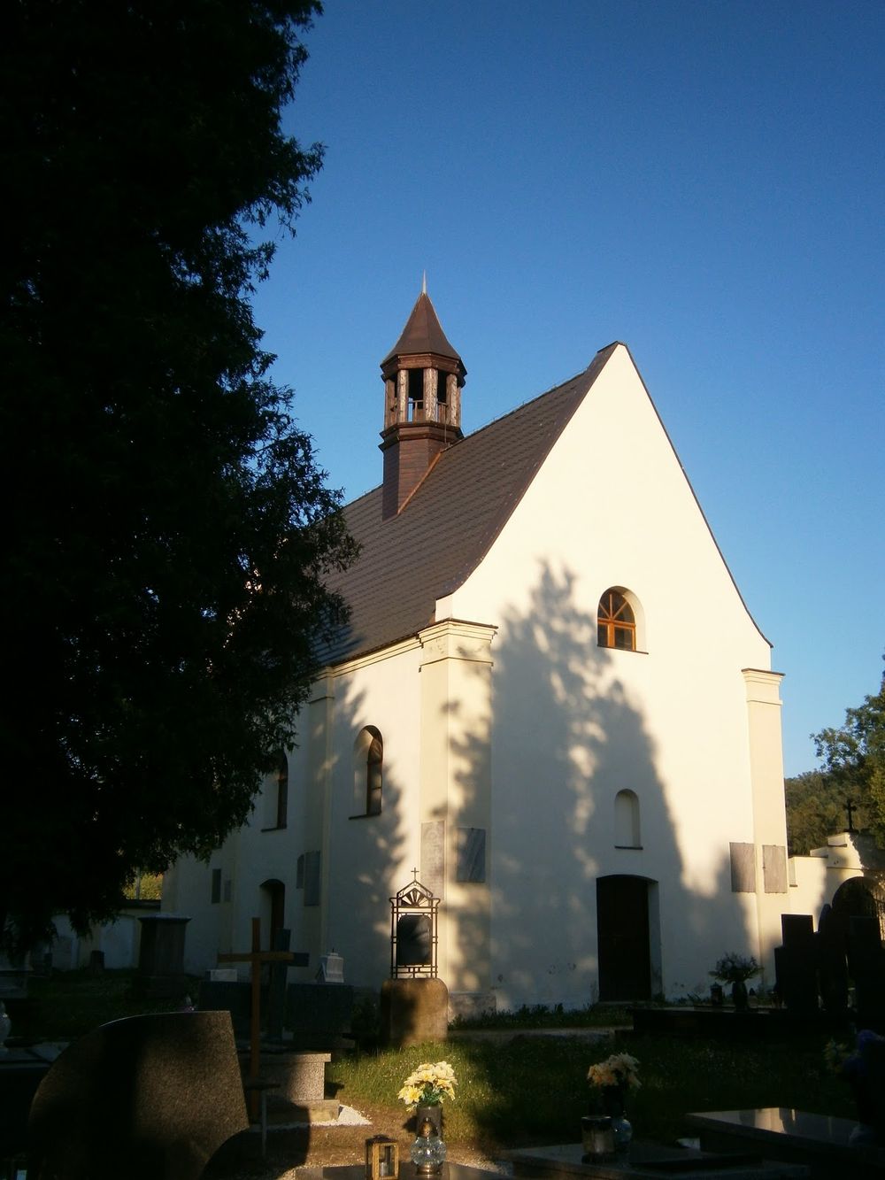 Wotum wdzięczności na wzgórzu: Kaplica św. Rocha w Bystrzycy Kłodzkiej