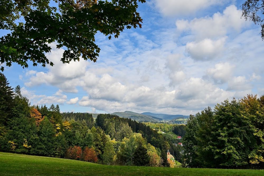 Widoki z okolic Muchomůrki.