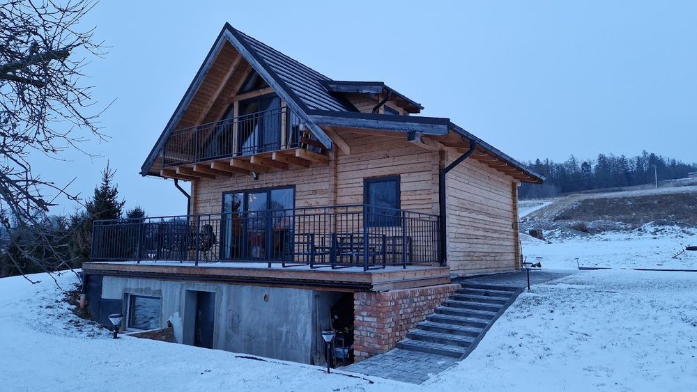 Osada Bożków: Twój prywatny azyl w Górach Sowich