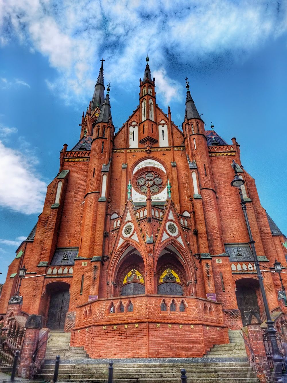 Neogotycki Majestat Wałbrzycha: Kolegiata św. Aniołów Stróżów