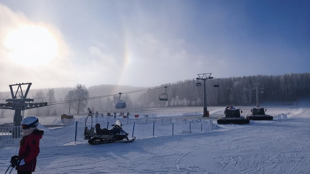 Skiareál Orlické Záhoří (SKIOZ): Alpejski rozmach tuż za Mostowicami