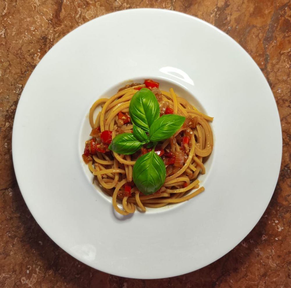 Restauracja Napoli: Mała Italia w sercu Świebodzic – kulinarny przystanek w drodze do Książa