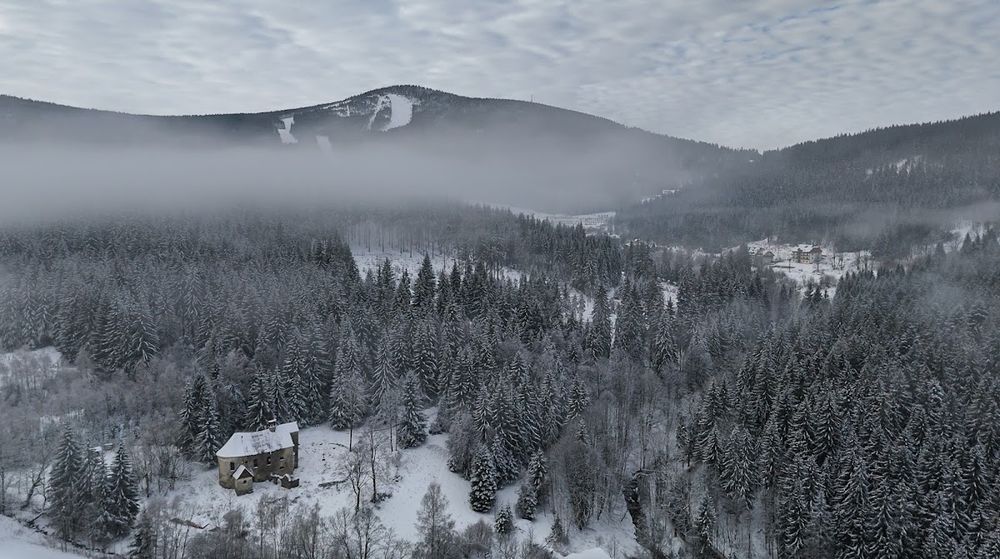 Dworek Galosa: Baza wypadowa na Czarną Górę i w Masyw Śnieżnika